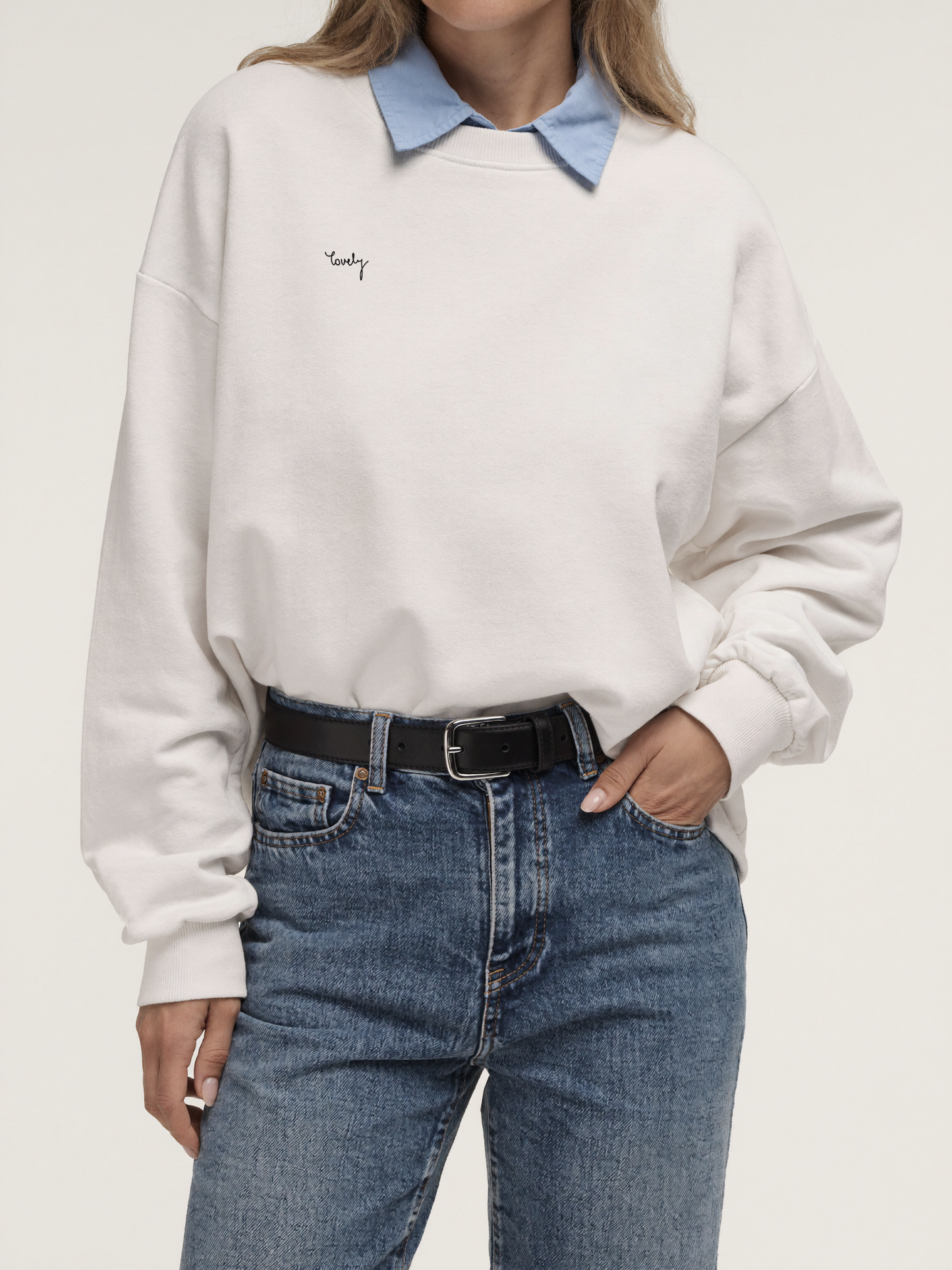 Women’s Designer Sweater “Lovely” – Signature Edition by evelyn