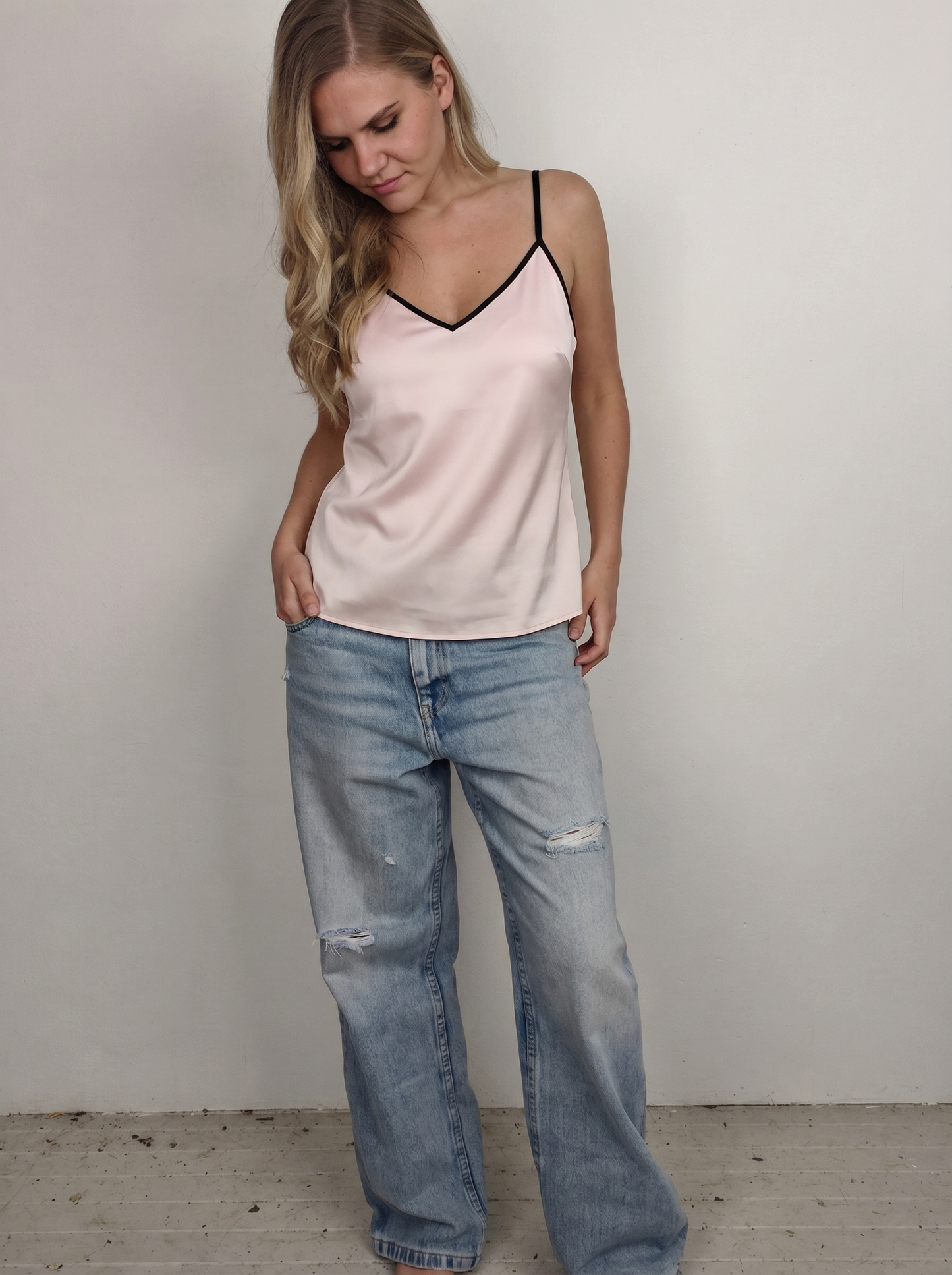 Strappy Camisole "Rose Noir" - simplify by evelyn